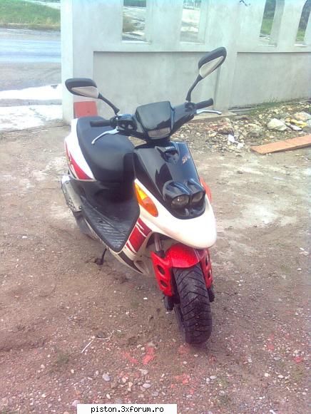 salut la toti! 
o sa pun cateva poze cu yamaha spy al meu :d

 

uploaded with 

uploaded with